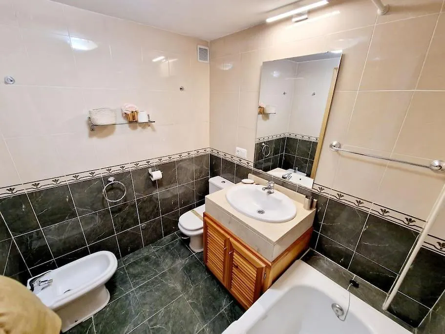 Royal Golf View: 2Br, Pools & Ac Apartment Sitio de Calahonda