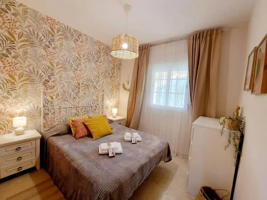 Royal Golf View: 2Br, Pools & Ac Apartment Sitio de Calahonda