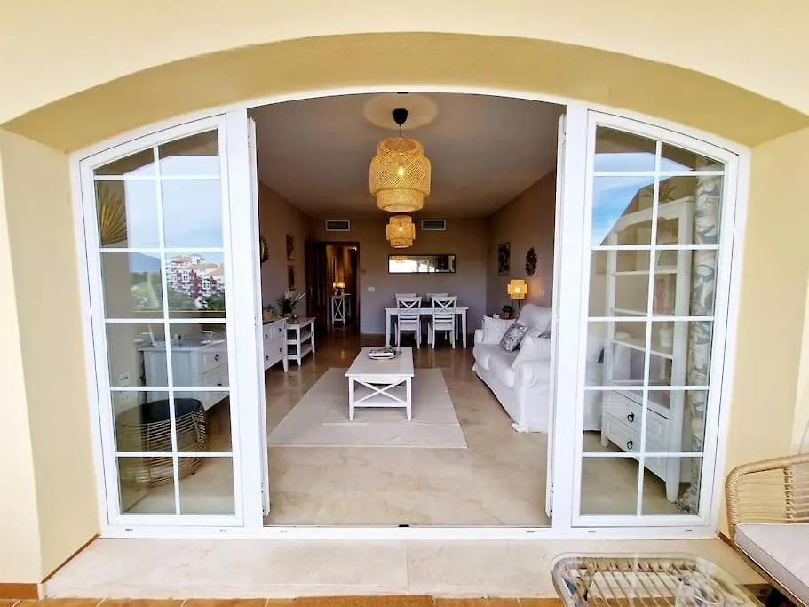 Royal Golf View: 2Br, Pools & Ac Apartment Sitio de Calahonda 0*,  Spain