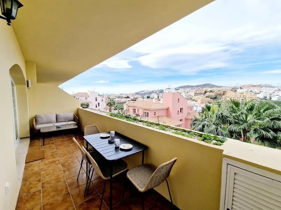 Royal Golf View: 2Br, Pools & Ac Apartment Sitio de Calahonda