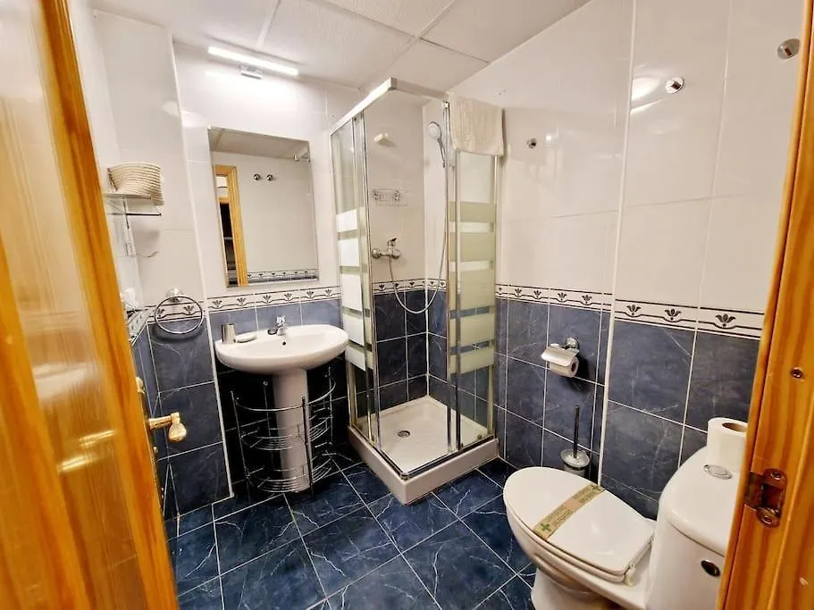 Royal Golf View: 2Br, Pools & Ac Apartment Sitio de Calahonda