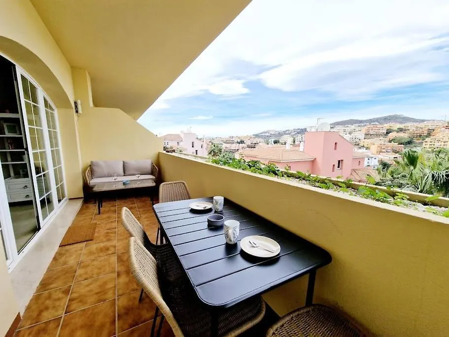 Royal Golf View: 2Br, Pools & Ac Apartment Sitio de Calahonda